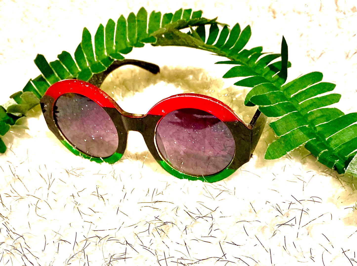 Designer inspired round sunglasses